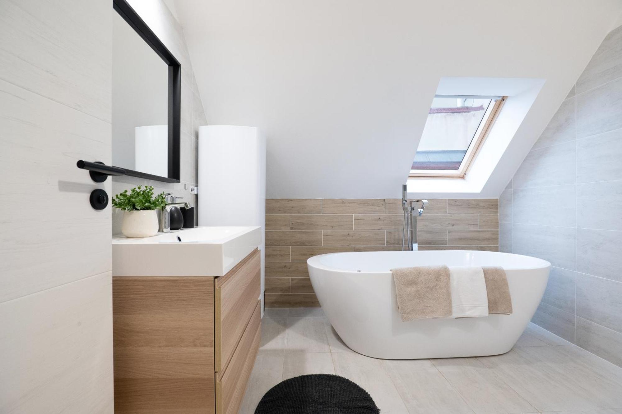 Apartmán U Zlate Hvezdy, Karel Iv